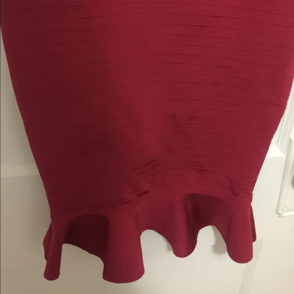 Dress - Picture 3 of 5